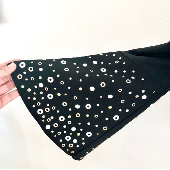 Belle by Badgley Mischka Grommet Bell Sleeve Dress - Picture 5 of 9